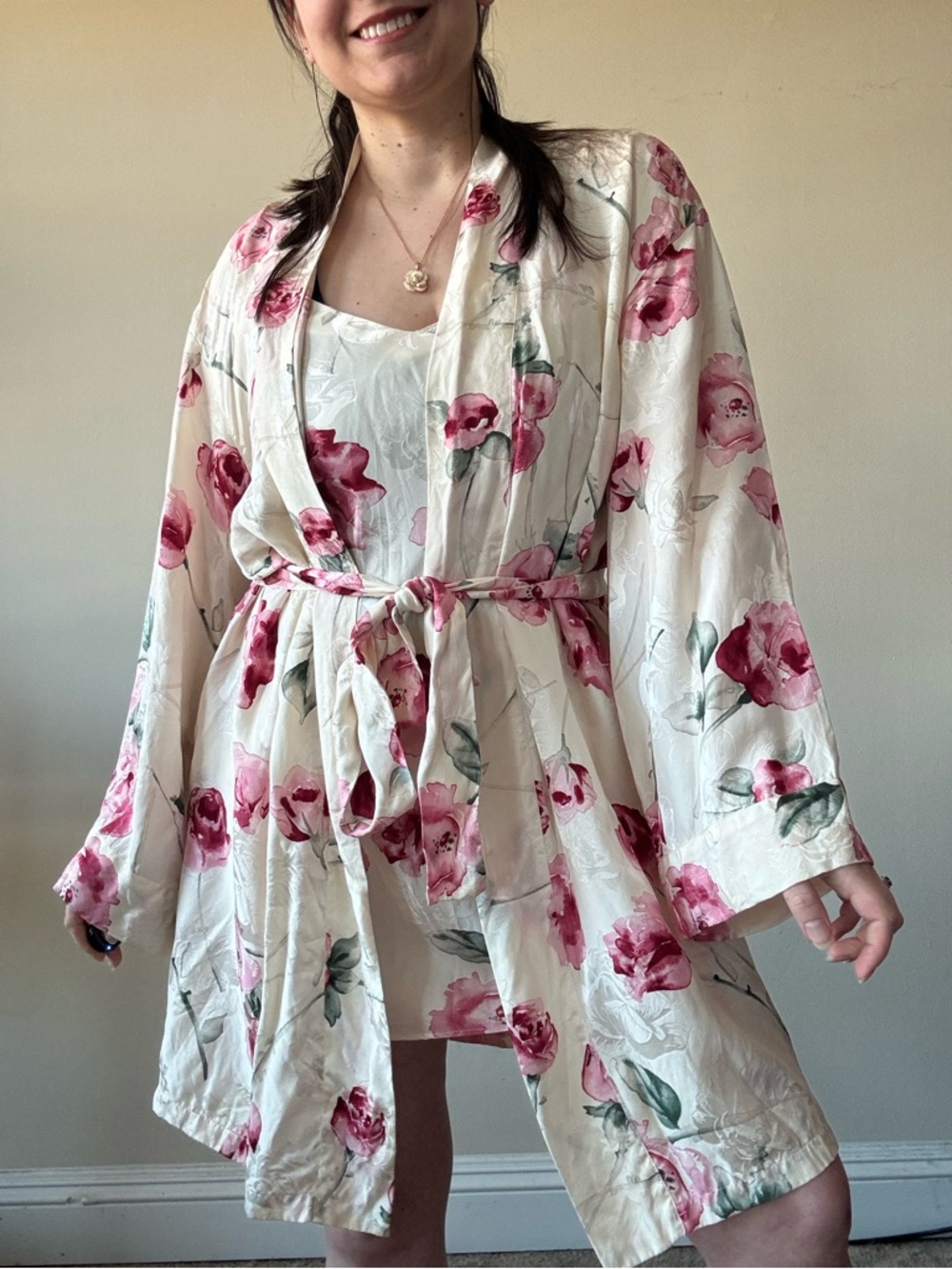 Vintage August Silk Floral Tie-Waist Robe & Nightie Set in Cream and Pink
